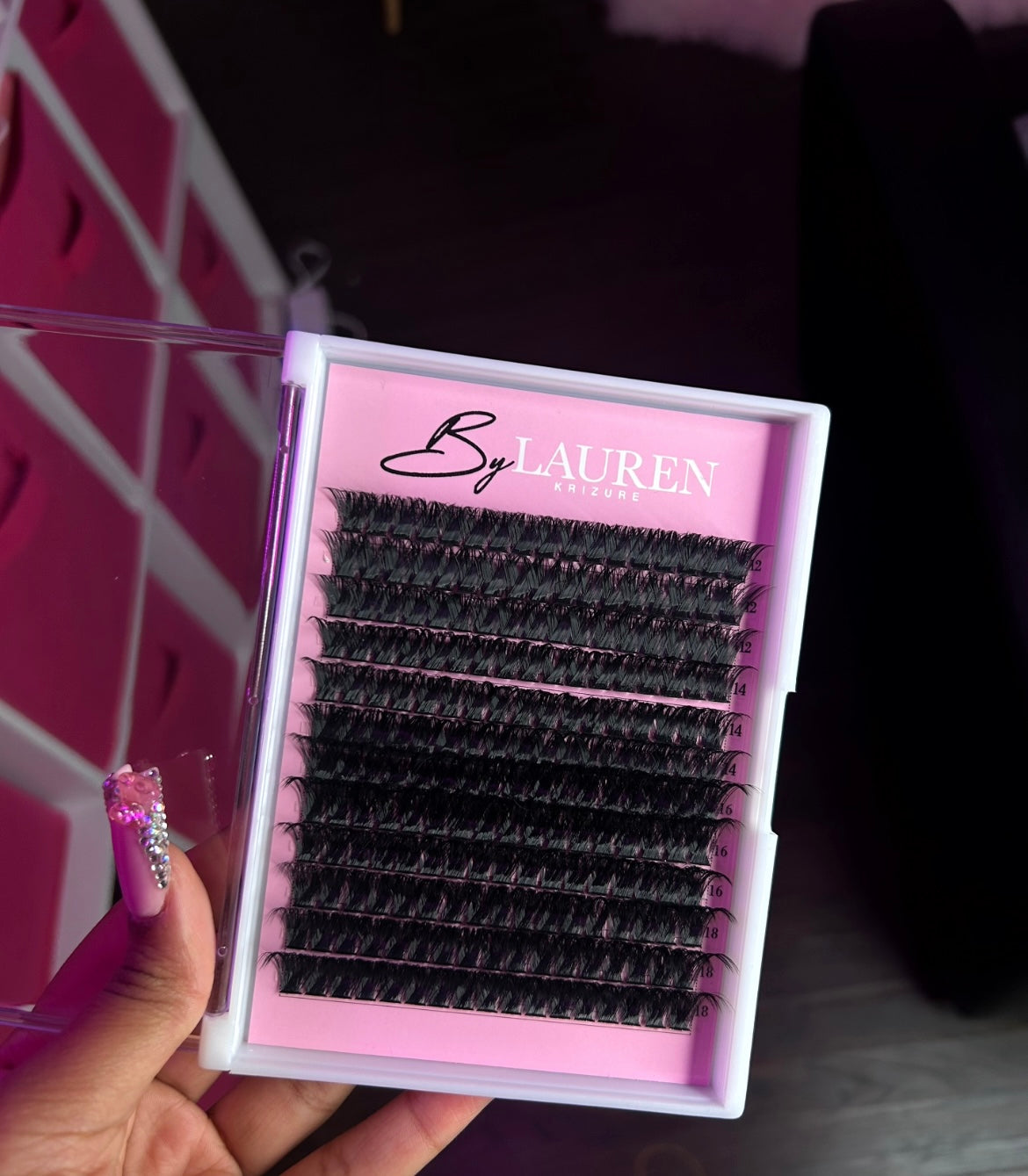 Doll Lash Clusters